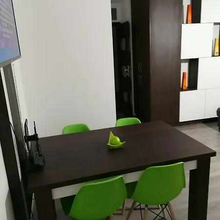 Centrum Leyla Apartment *